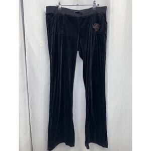 Perfect Pink sweatpants size L
Inseam: 39
Waist: 17
Rise:11